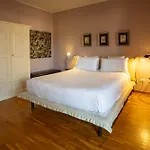 Relais Borghetto ヴァレッジョ・スル・ミンチョ
