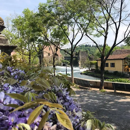 Relais Borghetto Couette-café