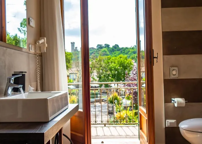 Nocleg ze śniadaniem Relais Borghetto 4*