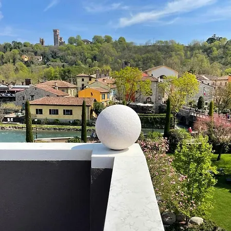 Relais Borghetto *